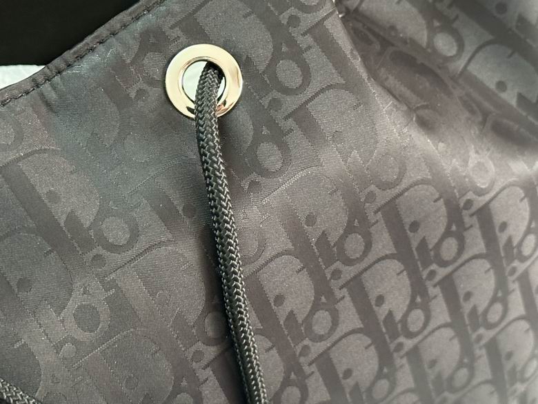 93319 32X42X16cm XM 8