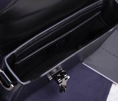 93325 19X14X4cm WP (15)