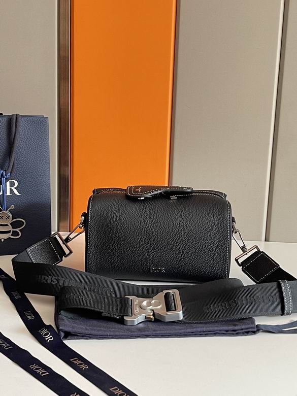 93336 22X10.5X12.5cm XM (1)