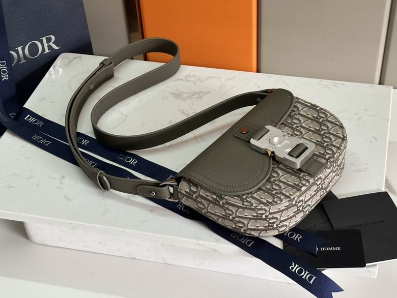 93366 19.5X13X4.3cm XM 4