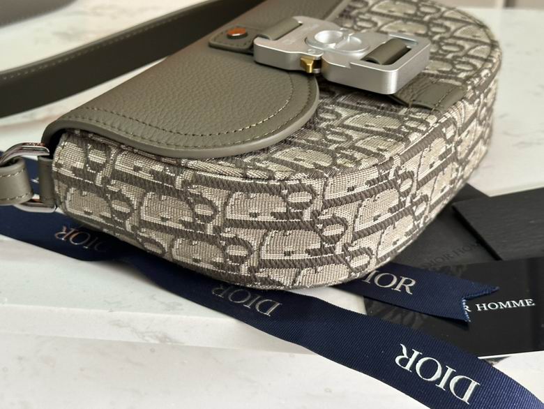 93366 19.5X13X4.3cm XM 5