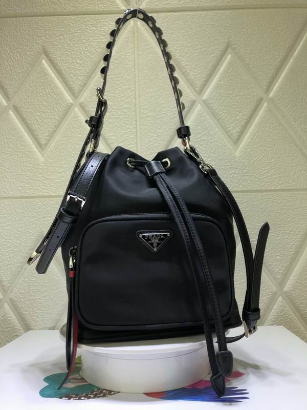 938-1 17.5X22.5X13cm CN (17)