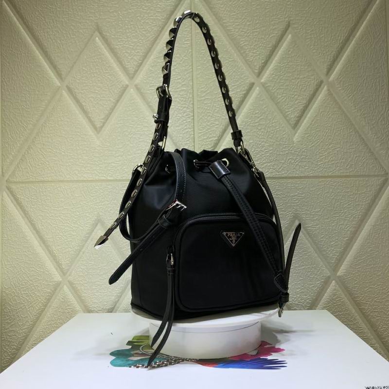 938-1 17.5X22.5X13cm CN (2)