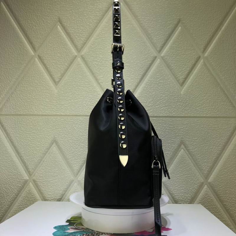 938-1 17.5X22.5X13cm CN (6)