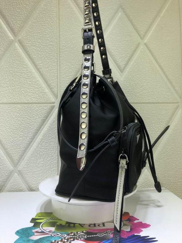 938-1 17.5X22.5X13cm CN (9)