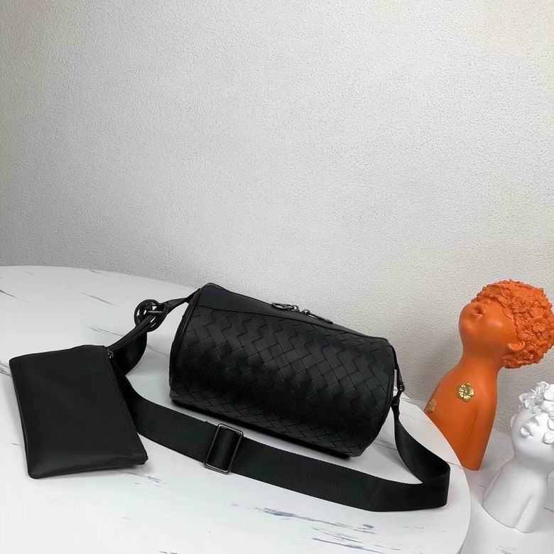 9680 24X17X8cm WP (1)