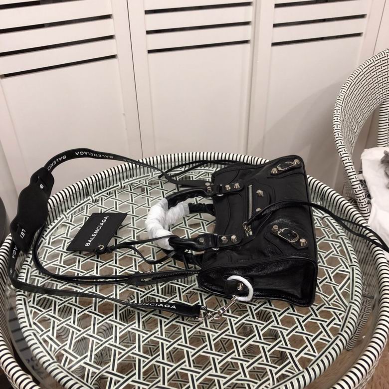 9808 小号23x13x6cm FY (6)