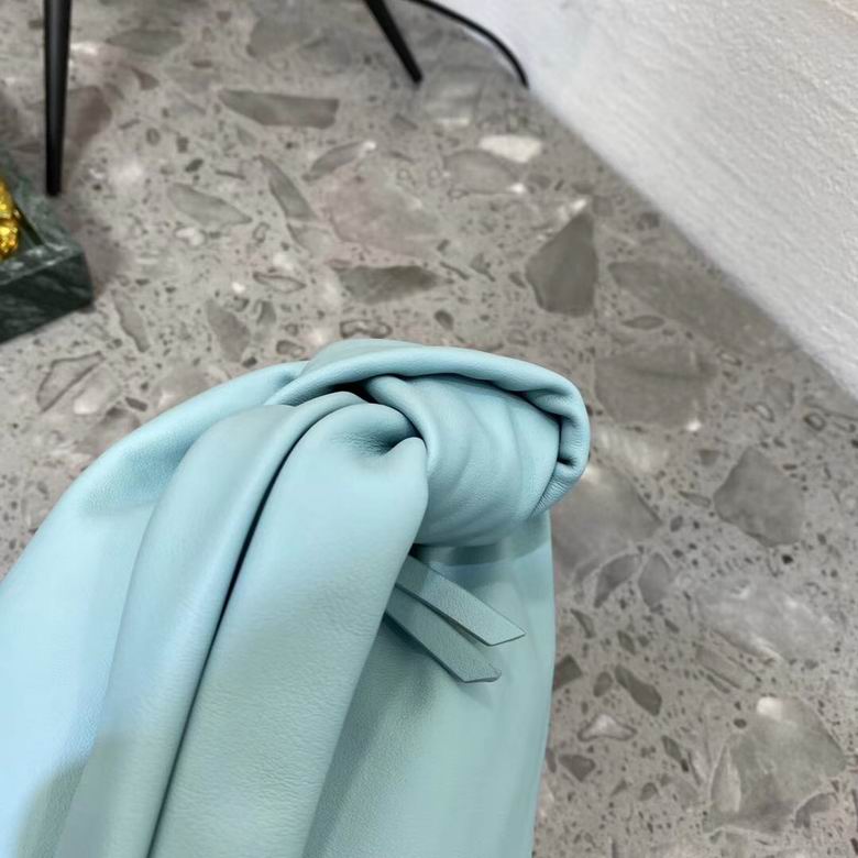 AD0149 30X23X15 (20)