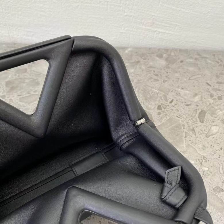 AD0192 21.5X17.5X7.5 (6)