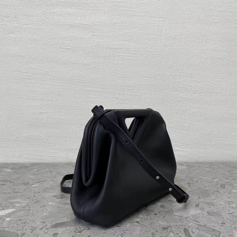 AD0192 21.5X17.5X7.5 (7)