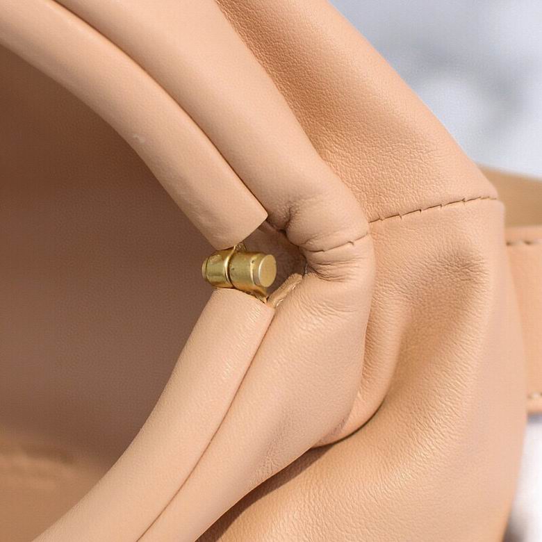 AD22159 22X13X5 (12)