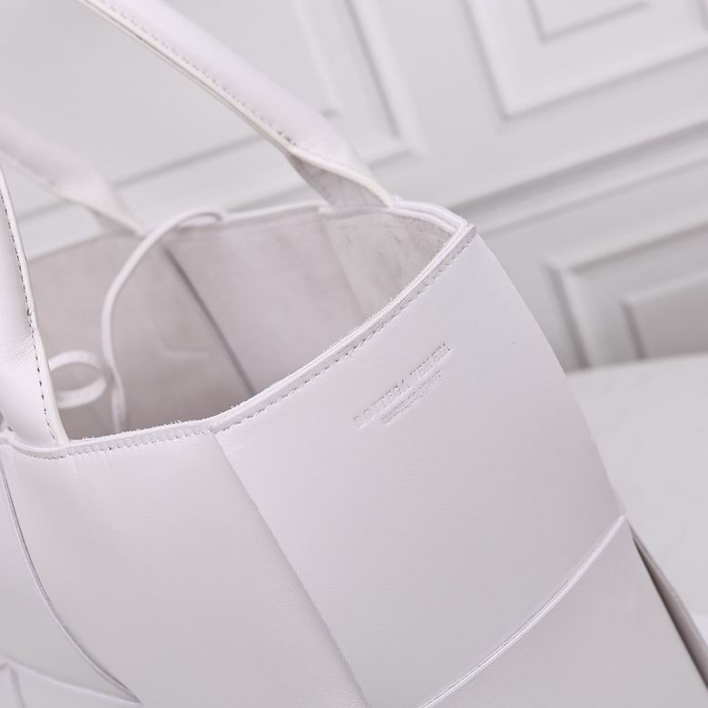 AD2218A 36X22X12 (16)