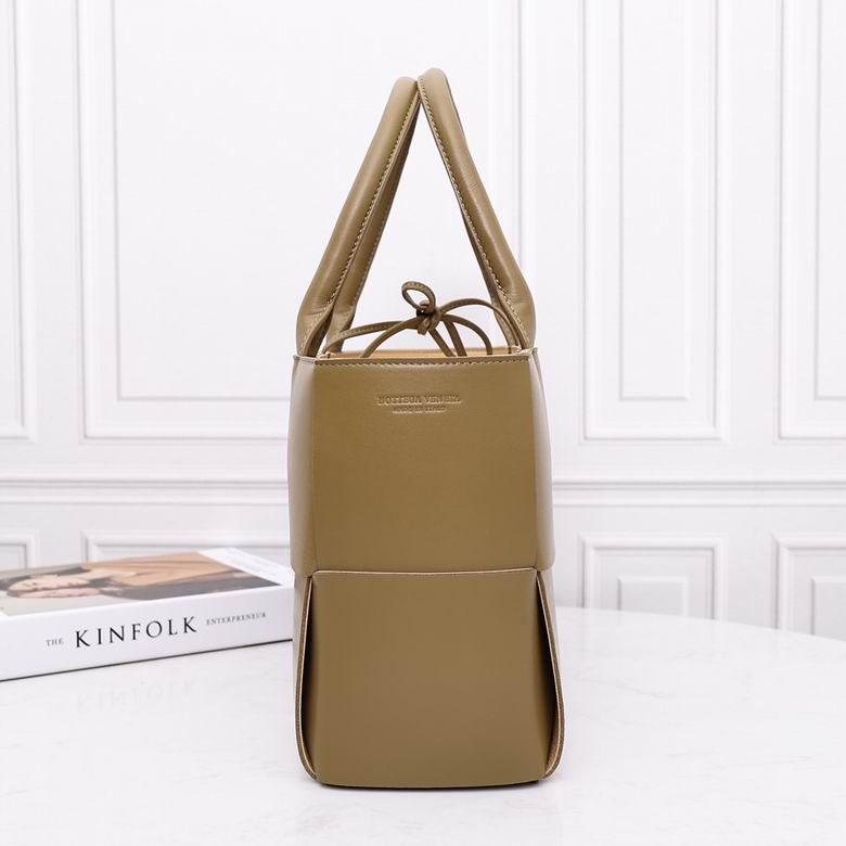 AD2218A 36X22X12 (24)