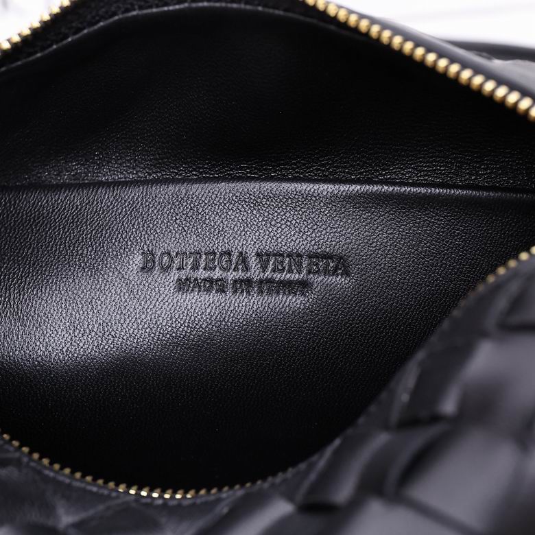 AD880949 17X10X6 (26)