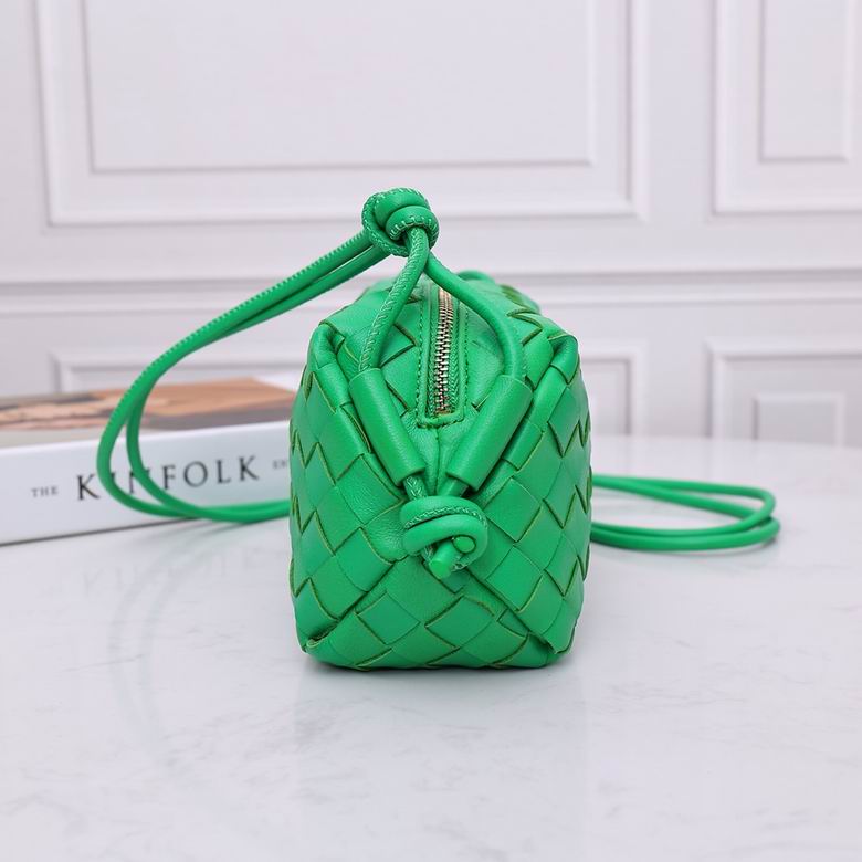 AD880949 17X10X6 (38)