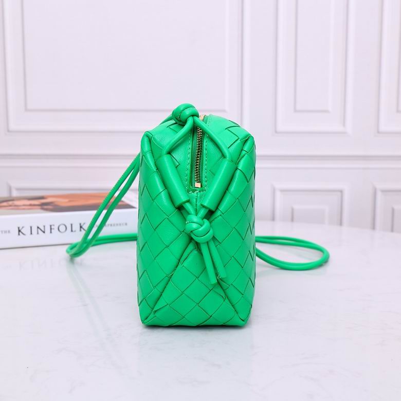 AD8810A59 22X15X8 (17)