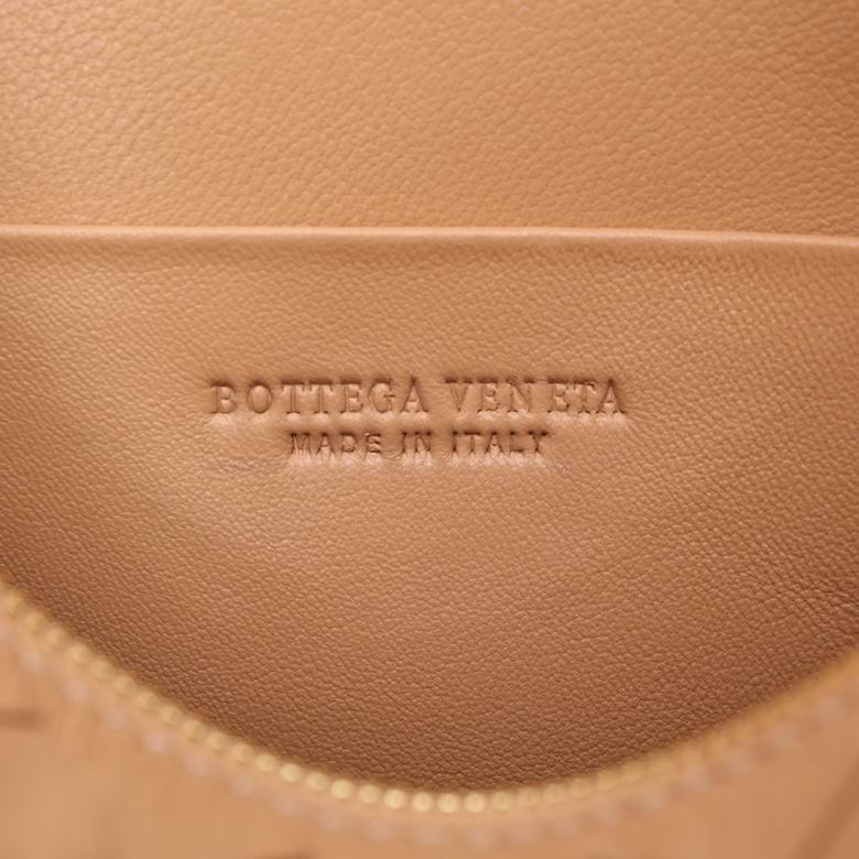 AD8810A59 22X15X8 (2)