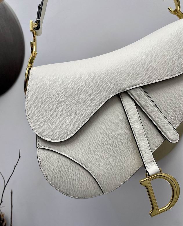 AX2112277 25.5X20X6.5 (17)