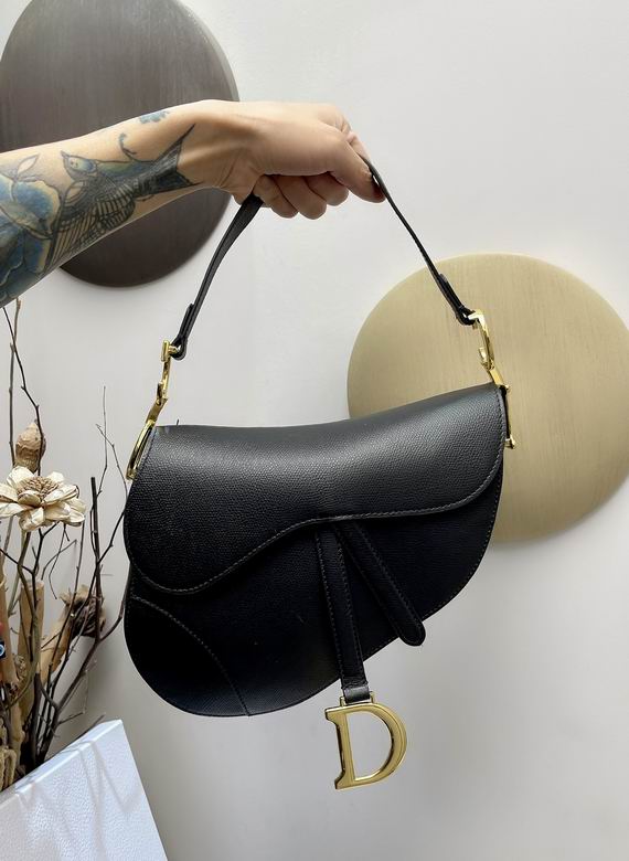 AX2112277 25.5X20X6.5 (37)