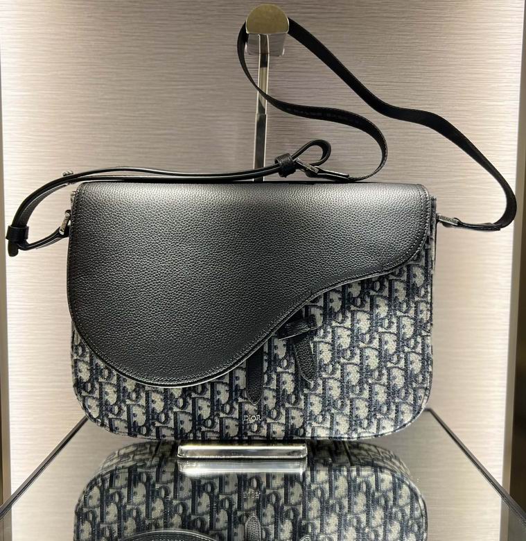 AX2112278 36.5X24.5X5.5 (1)