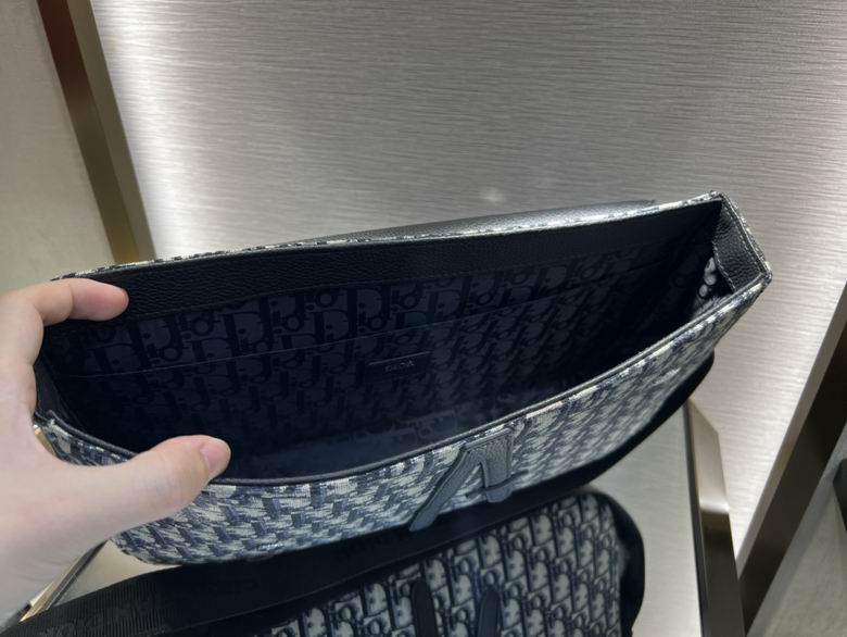 AX2112278 36.5X24.5X5.5 (3)