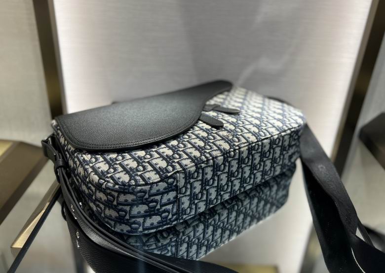 AX2112278 36.5X24.5X5.5 (4)