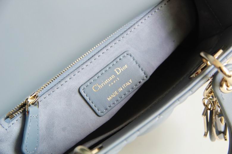 AX8878 20x16.5x8 (20)