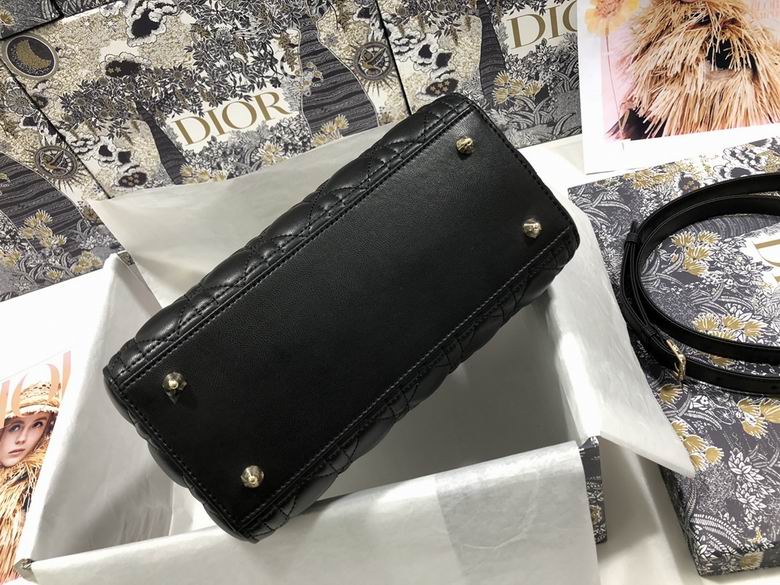 AXM44551 24×20×11 (7)