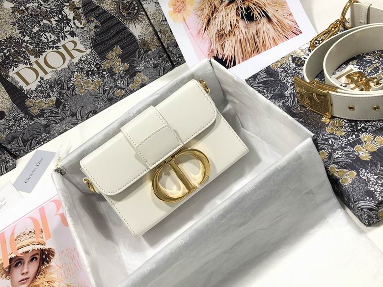 AXM9204 17.5x 11.5 x 5 (1)