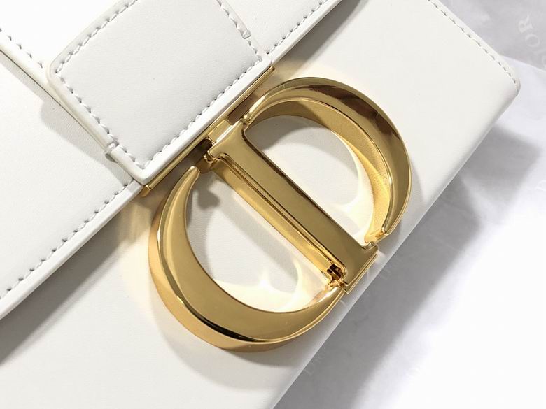 AXM9204 17.5x 11.5 x 5 (2)