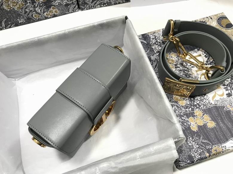 AXM9204 17.5x 11.5 x 5 (29)