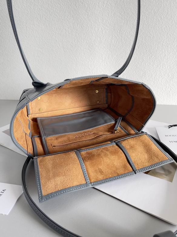 Arco33 666874 23x2x19cm BG (9)