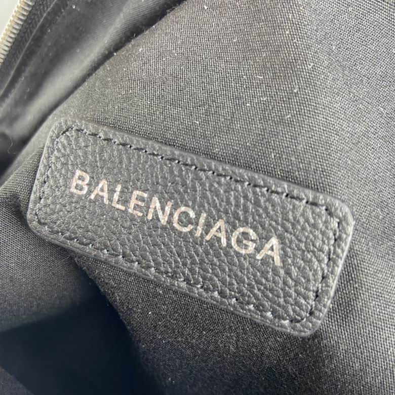 BF403 上长40X下长25X高20X宽5 (24)