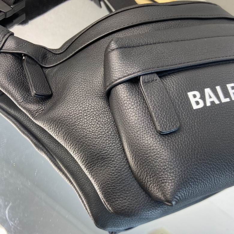 BF403 上长40X下长25X高20X宽5 (5)