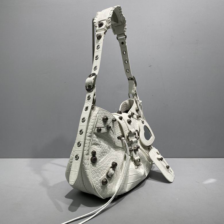 BF92345 37X25X14 (11)