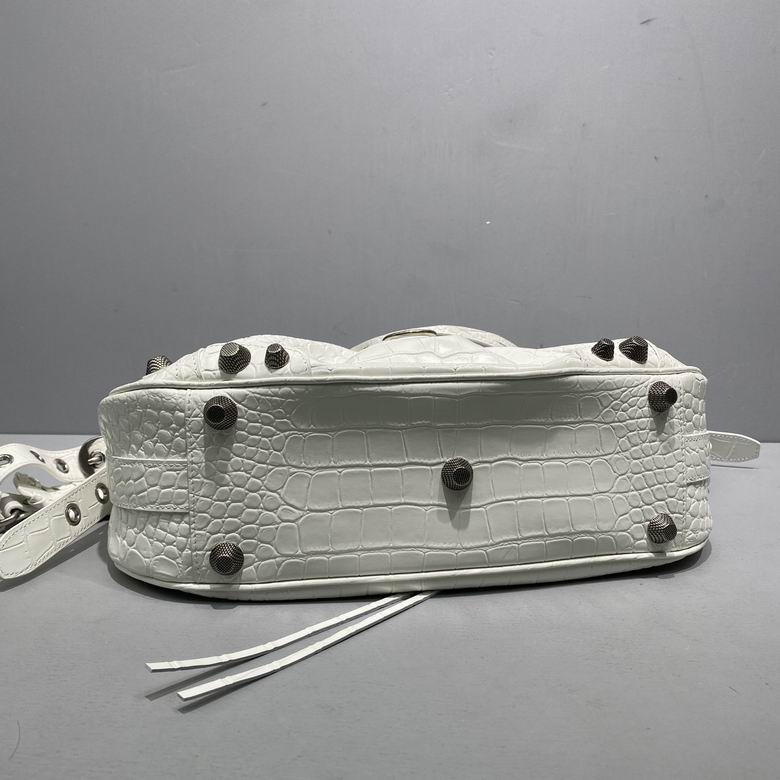 BF92345 37X25X14 (13)