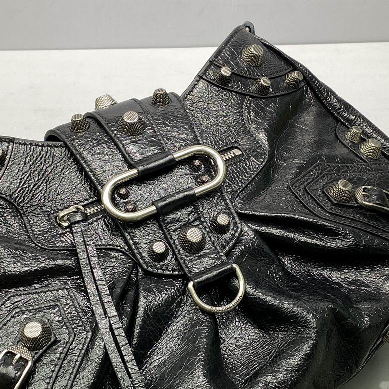 BF92345 37X25X14 (5)