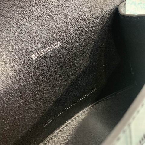 BFBG8896 19x8x21 (8)