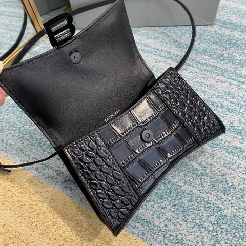 BFBG8896 19x8x21 (9)