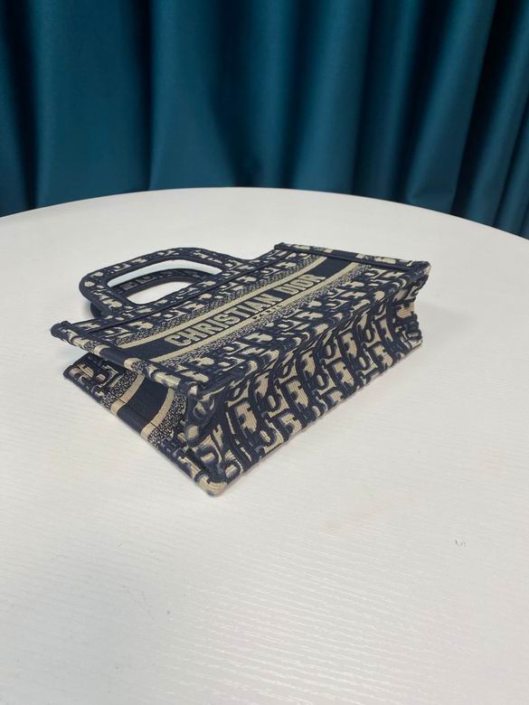 BIMML0201300 23x17x7 (4)