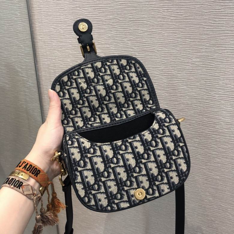 BN2112182 18X14X5 (3)