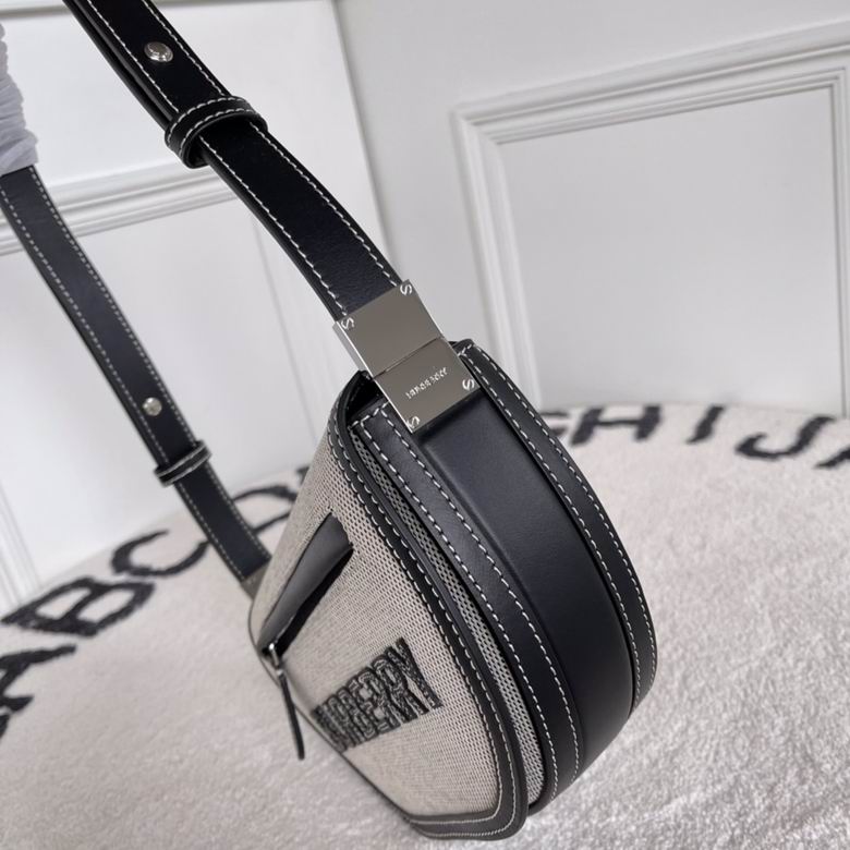 BO21122319 26X5.5X15 (4)