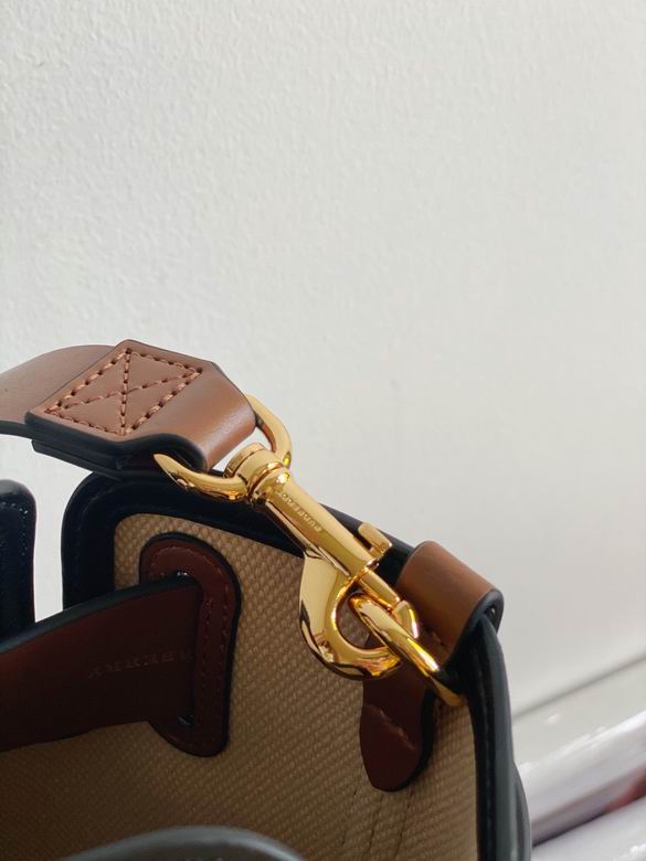 BO2112239 28X16X26 (8)