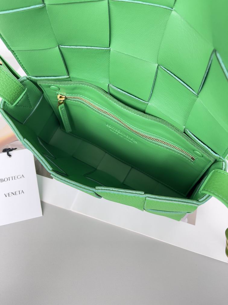 BV Cassette 666870 23x15x5.5cm CN (8)