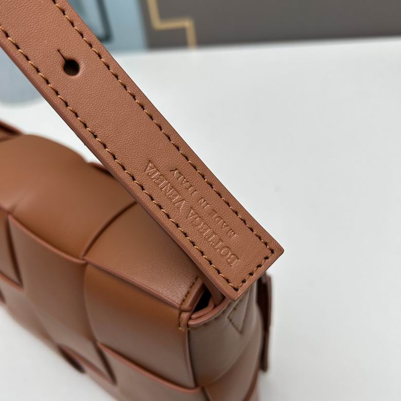 BV3030 26X18X8cm XM 4 (5)