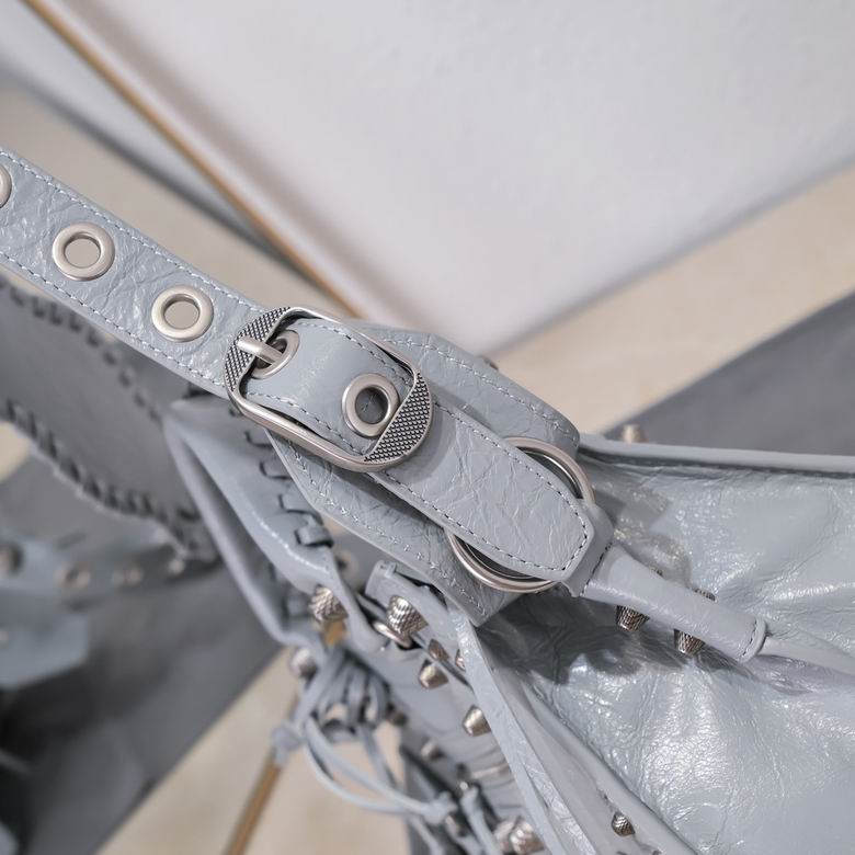 Balencia 68130900 26X11X18cm GY 6 (6)