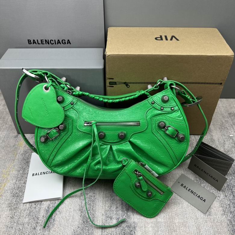Balenciag 33x16x8cm FY 10 (1)