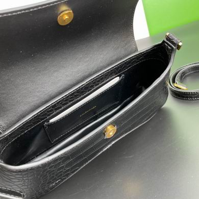 Balenciag_XX 27X5X13cm 060802 YW (32)