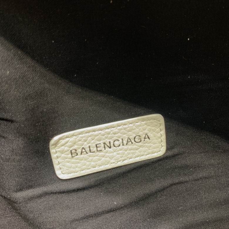 Balenciaga 上长40x下长24x高18x宽4 FY (7)