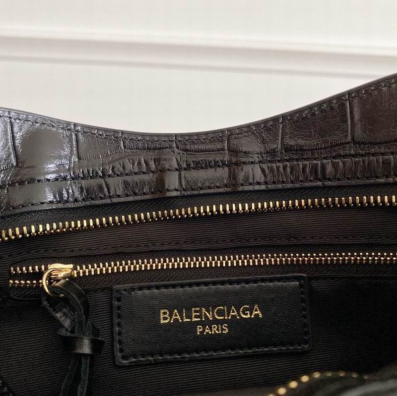 Balenciaga 021 30X19X11cm WM (33)